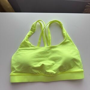NWOT lululemon energy sports bra size 4